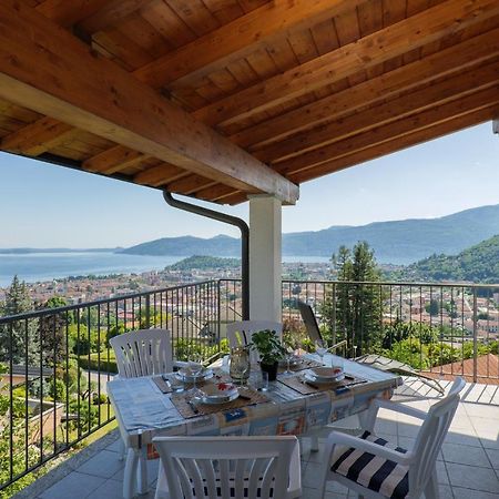 Apartament Panoramic'S Loft Verbania Zewnętrze zdjęcie